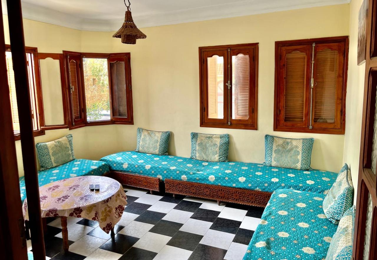 Soleado Apartamento Al Lado De La Preciosa Medina , A 3 Minutos De La Playa Andando I Asilah Bagian luar foto