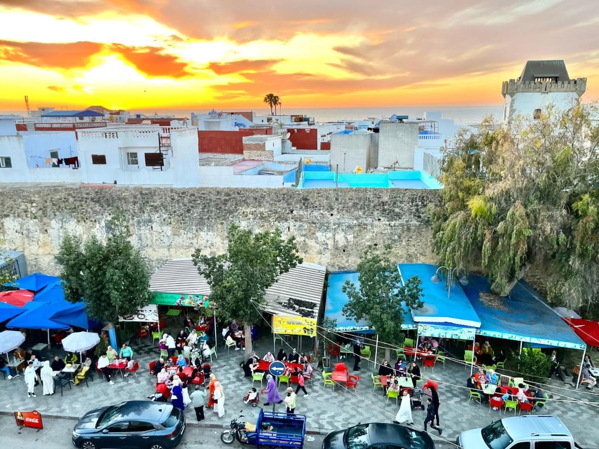 Soleado Apartamento Al Lado De La Preciosa Medina , A 3 Minutos De La Playa Andando I Asilah Bagian luar foto