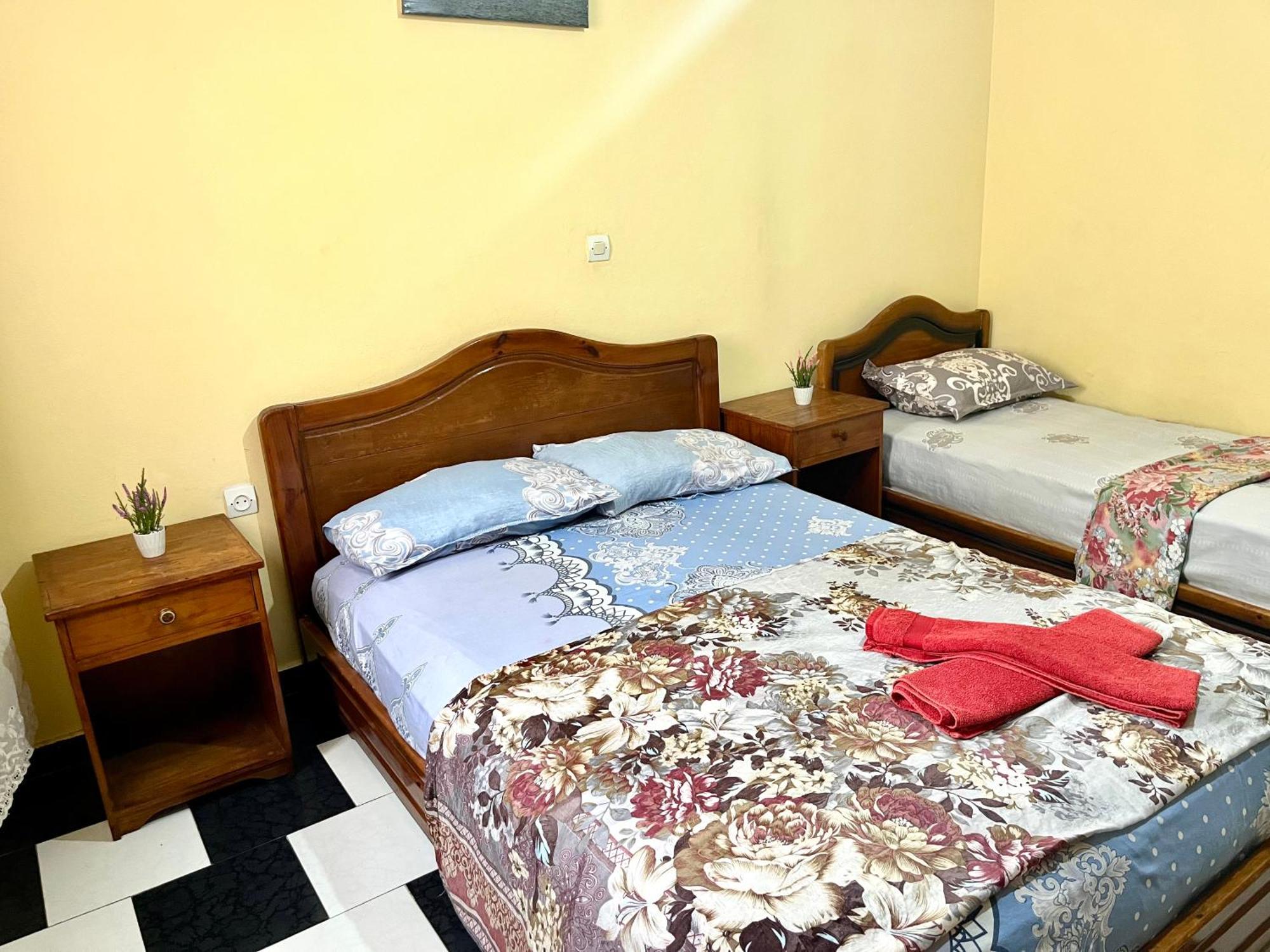 Soleado Apartamento Al Lado De La Preciosa Medina , A 3 Minutos De La Playa Andando I Asilah Bagian luar foto
